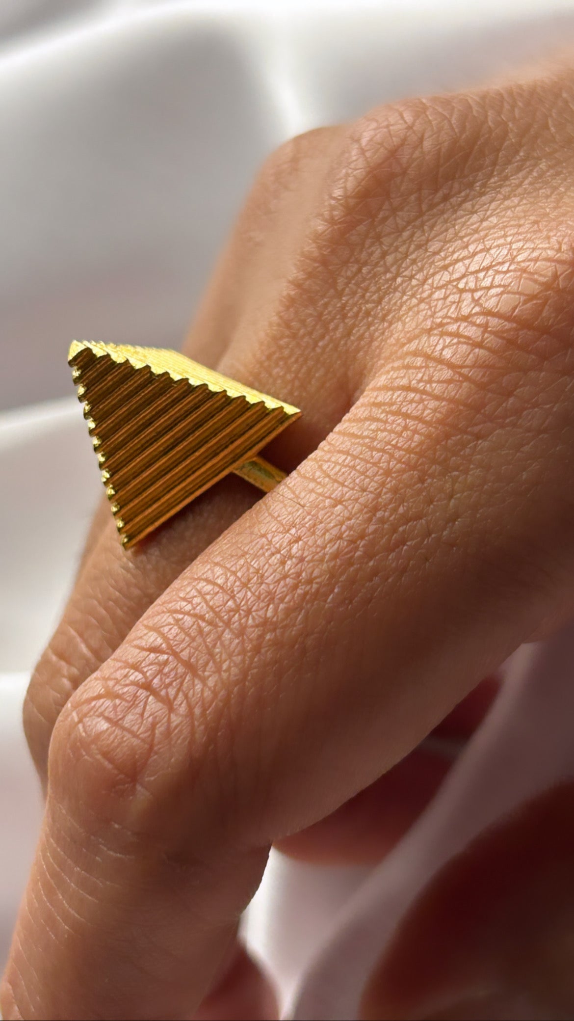 PYRAMID RING
