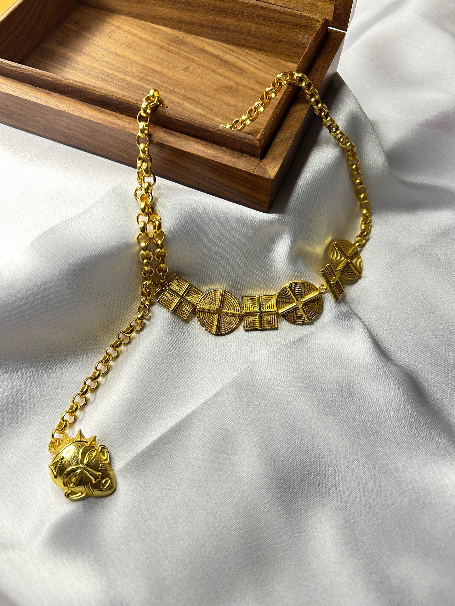 COIN AKAN NECKLACE