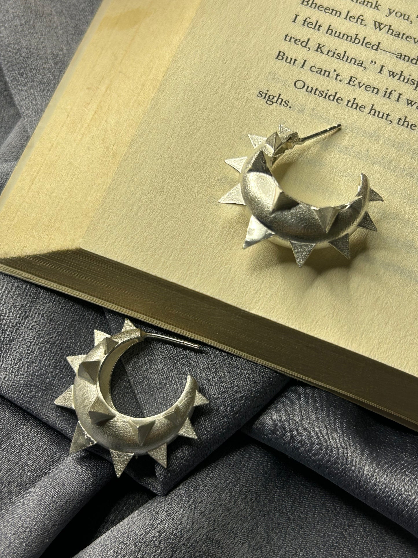 NINJAA EARRING