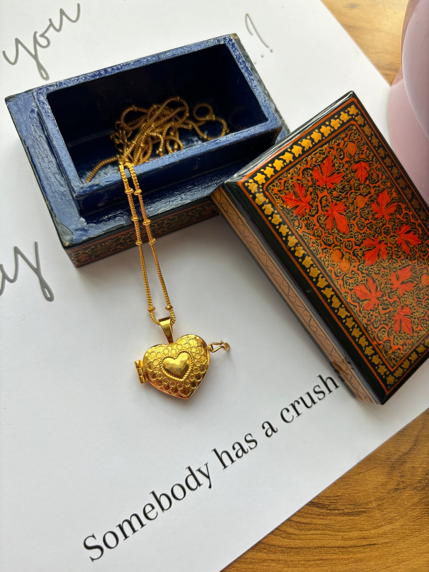 AMOUR PENDANT