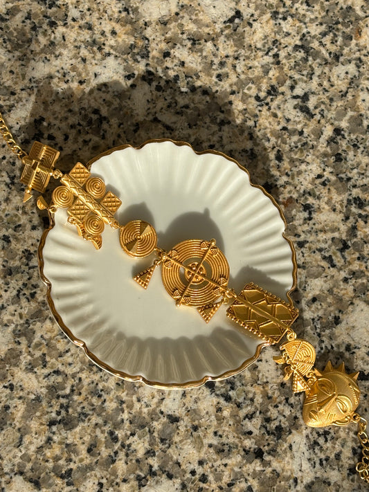 NANA DOKOU CHOKER