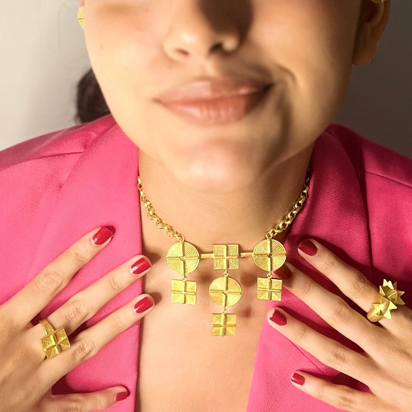 "2D" CONGRUENT  NECKLACE
