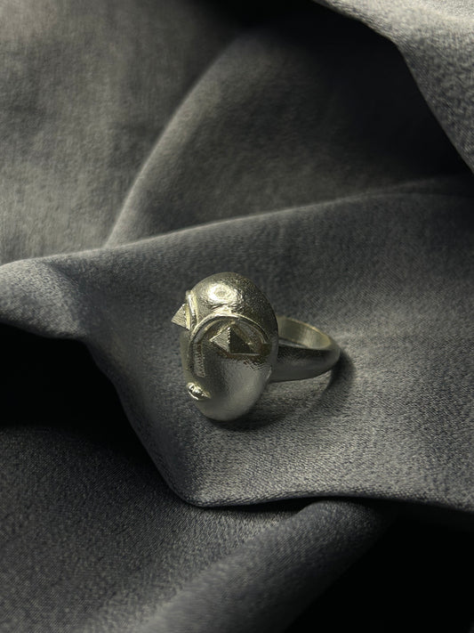 UNDISTURBED  RING