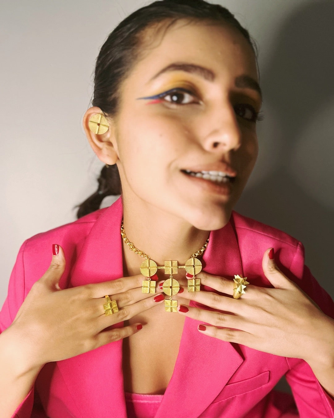 "2D" CONGRUENT  NECKLACE